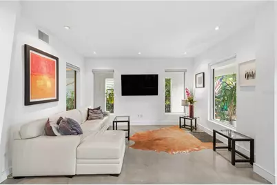 6108 S Elkins Avenue, Tampa, FL 33611 - Photo 12