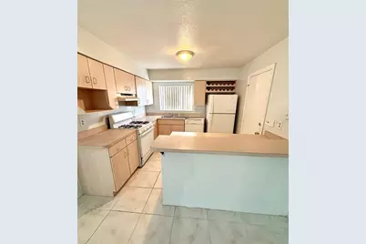 10159 Crown Court, Orlando, FL 32821 - Photo 4