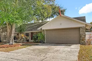 15005 Redcliff Dr, Tampa, FL 33625 - Photo 6