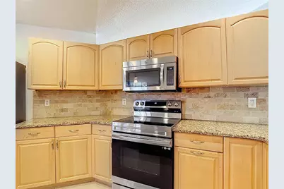 15005 Redcliff Drive, Tampa, FL 33625 - Photo 20