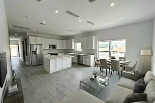 909 Pecan Ave, Sanford, FL 32771 - Photo 2