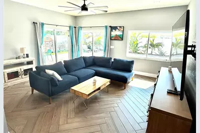 8280 32nd Avenue N, Saint Petersburg, FL 33710 - Photo 8