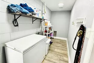 8280 32nd Ave N, Saint Petersburg, FL 33710 - Photo 36