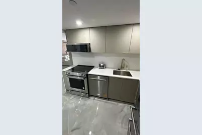 20505 E Country Club Drive #534, Miami, FL 33180 - Photo 6