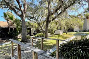 6346 Newtown Cir, Tampa, FL 33615 - Photo 14