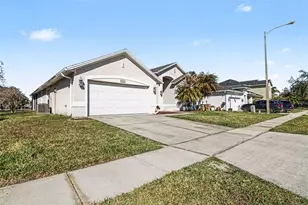 2716 Wortham Ln, Kissimmee, FL 34744 - Photo 2