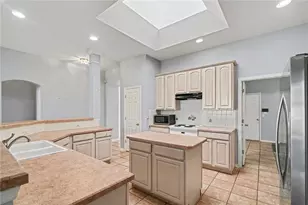 2716 Wortham Ln, Kissimmee, FL 34744 - Photo 12
