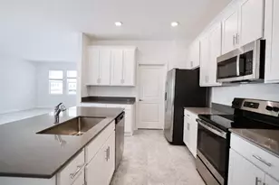 136 Aces High Ln, Davenport, FL 33896 - Photo 6