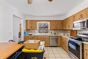 923 Sandle Wood Dr, Port Orange, FL 32127 - Photo 10