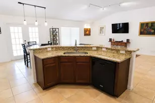 4920 E Lake Cove Blvd, Saint Cloud, FL 34771 - Photo 8
