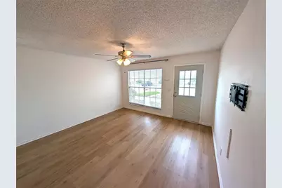 6740 121st Avenue #6, Largo, FL 33773 - Photo 6