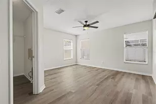 404 Vine Cliff St, Ruskin, FL 33570 - Photo 14