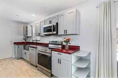 323 Greenwood Avenue, Lehigh Acres, FL 33936 - Photo 40