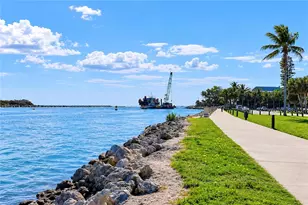 1351 Bayshore Dr, Fort Pierce, FL 34949 - Photo 30
