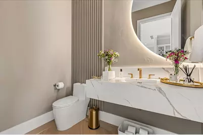 2415 Laura Place, Orlando, FL 32803 - Photo 16