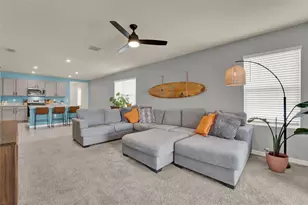 929 August Sky Dr, Deltona, FL 32738 - Photo 2