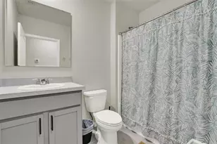 929 August Sky Dr, Deltona, FL 32738 - Photo 12