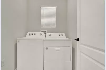929 August Sky Dr, Deltona, FL 32738 - Photo 16
