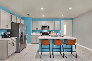 929 August Sky Dr, Deltona, FL 32738 - Photo 4