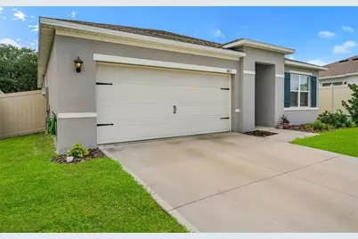 1421 Cumberland Avenue, Davenport, FL 33837 - Photo 2