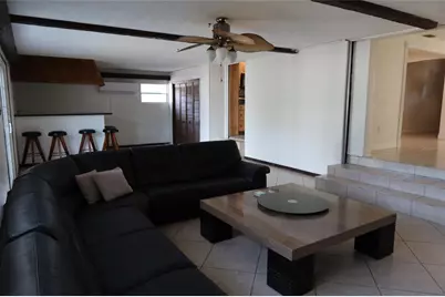 3713 Benson Avenue N, Saint Petersburg, FL 33713 - Photo 4