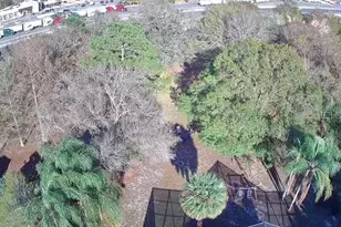 7912 Courtleigh Dr, Orlando, FL 32835 - Photo 12