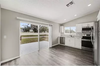 3339 Queens Cove Loop, Winter Haven, FL 33880 - Photo 8