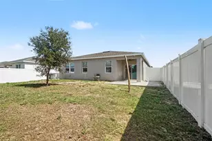 2735 Rowan St, Tavares, FL 32778 - Photo 30