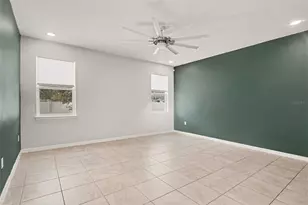 2735 Rowan St, Tavares, FL 32778 - Photo 4