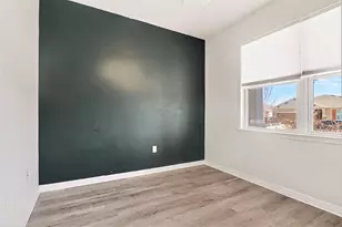 2735 Rowan St, Tavares, FL 32778 - Photo 16