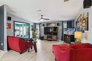 26142 Rose Ln, Astatula, FL 34705 - Photo 10