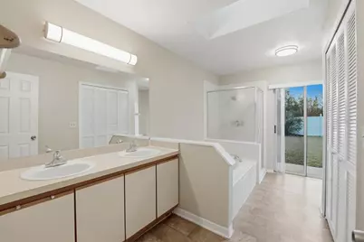 1033 Catfish Creek Court, Oviedo, FL 32765 - Photo 10