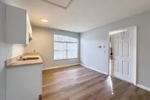 102 Mango Dr, Davenport, FL 33897 - Photo 4