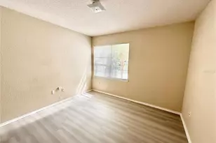 2528 Robert Trent Jones Dr, Orlando, FL 32835 - Photo 8