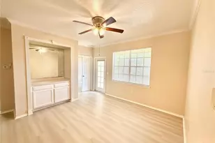 2528 Robert Trent Jones Dr, Orlando, FL 32835 - Photo 2