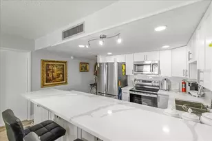 2947 S Atlantic Ave, Daytona Beach, FL 32118 - Photo 4