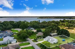 910 Liberty Ln, Auburndale, FL 33823 - Photo 4