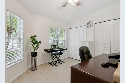 13405 Fawn Springs Drive, Tampa, FL 33626 - Photo 32