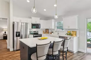 411 W Eridani Ct, Citrus Springs, FL 34434 - Photo 10