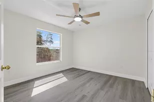 402 Big Sioux Ct, Kissimmee, FL 34759 - Photo 22