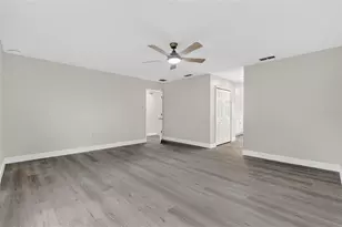 402 Big Sioux Ct, Kissimmee, FL 34759 - Photo 46