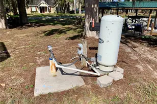 31928 Harris Rd, Tavares, FL 32778 - Photo 28