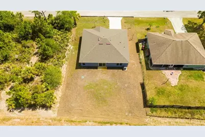 580 Treemont Avenue SW, Palm Bay, FL 32908 - Photo 10