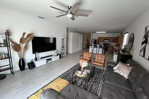 347 Cotswold Cir, Davenport, FL 33837 - Photo 8