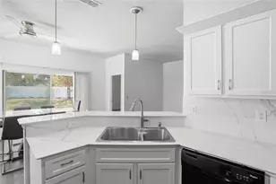 720 Overlook Grove Dr, Winter Haven, FL 33884 - Photo 30