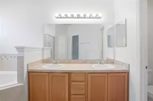 720 Overlook Grove Dr, Winter Haven, FL 33884 - Photo 16