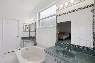 981 N Lake Claire Circle, Oviedo, FL 32765 - Photo 34