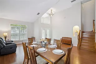 981 N Lake Claire Cir, Oviedo, FL 32765 - Photo 8