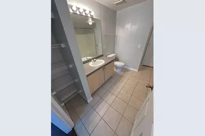 6412 Queens Borough Avenue #209, Orlando, FL 32835 - Photo 10