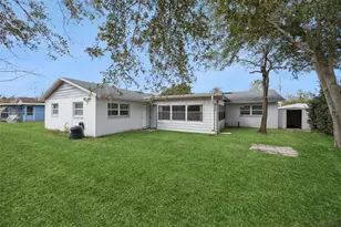 2504 Lauderdale Ct, Orlando, FL 32805 - Photo 32